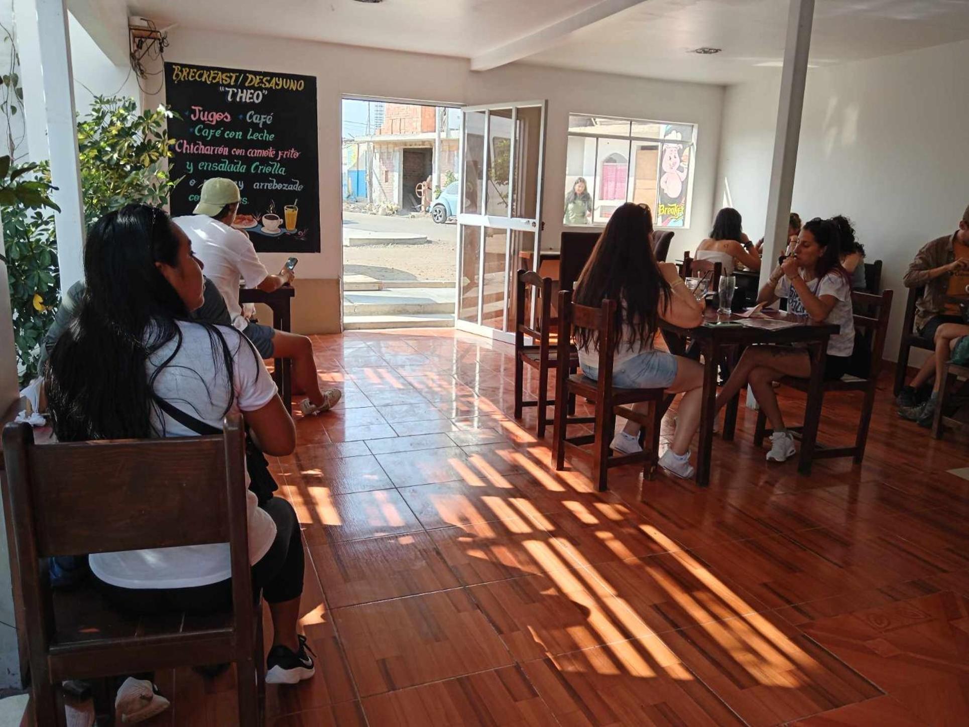 Hostel Willys House ปารากัส ภายนอก รูปภาพ