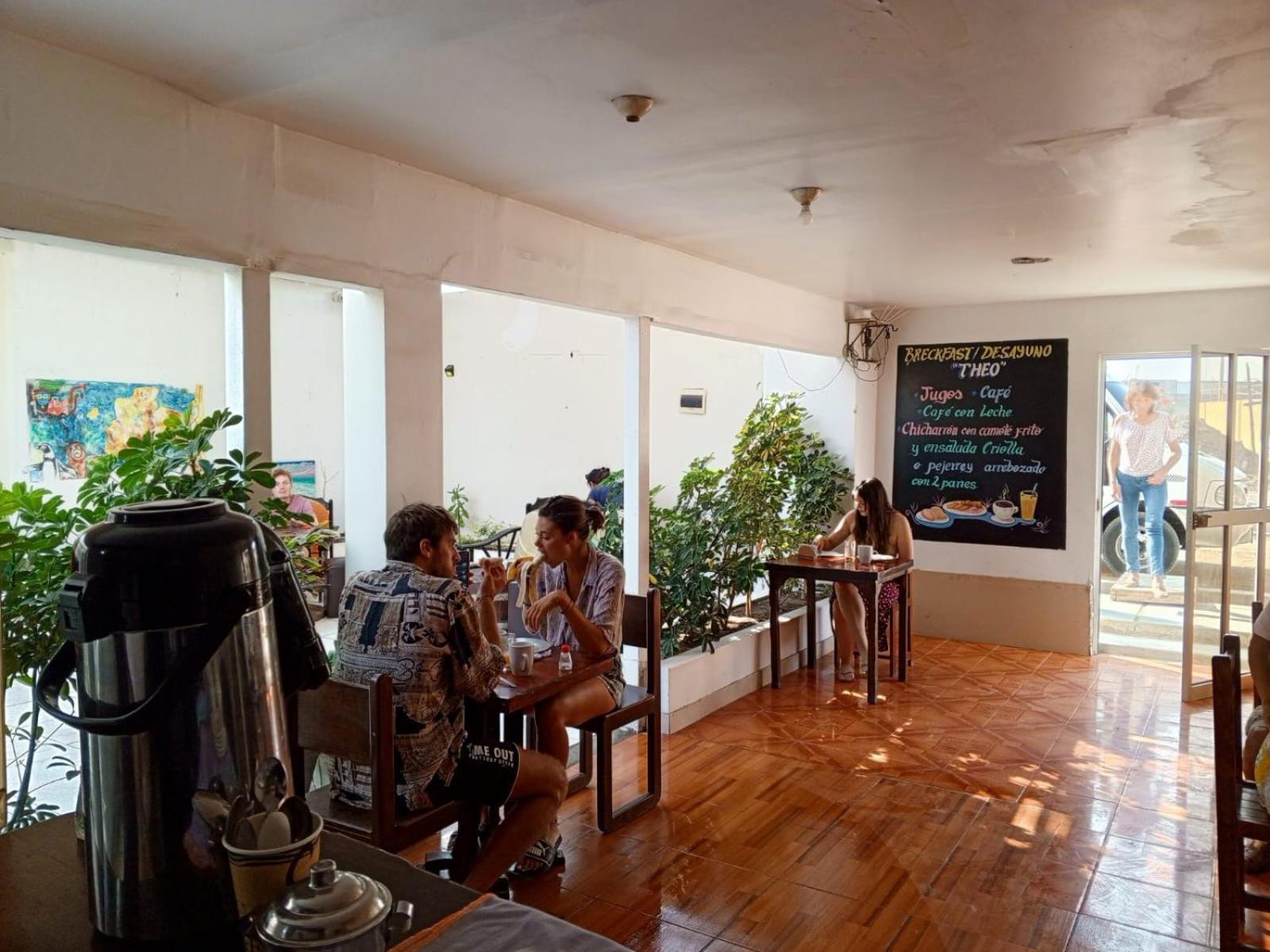 Hostel Willys House ปารากัส ภายนอก รูปภาพ