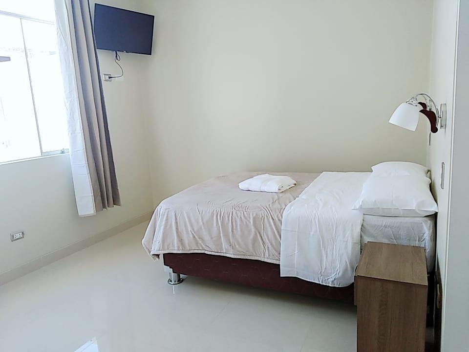 Hostel Willys House ปารากัส ภายนอก รูปภาพ